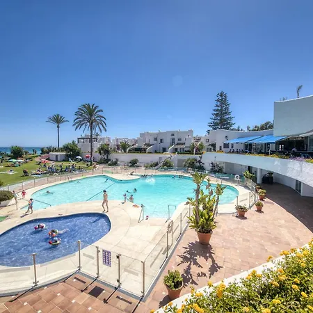 - Playa - En Urbanizacion Al Lado Del Mar Is17 Εστεπόνα